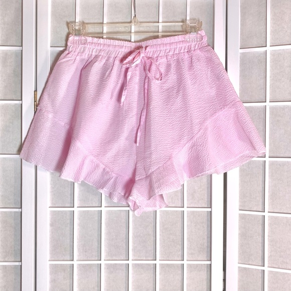SEEK THE LABEL Pants - SEEK THE LABEL Women’s pink shorts Size small perfect condition